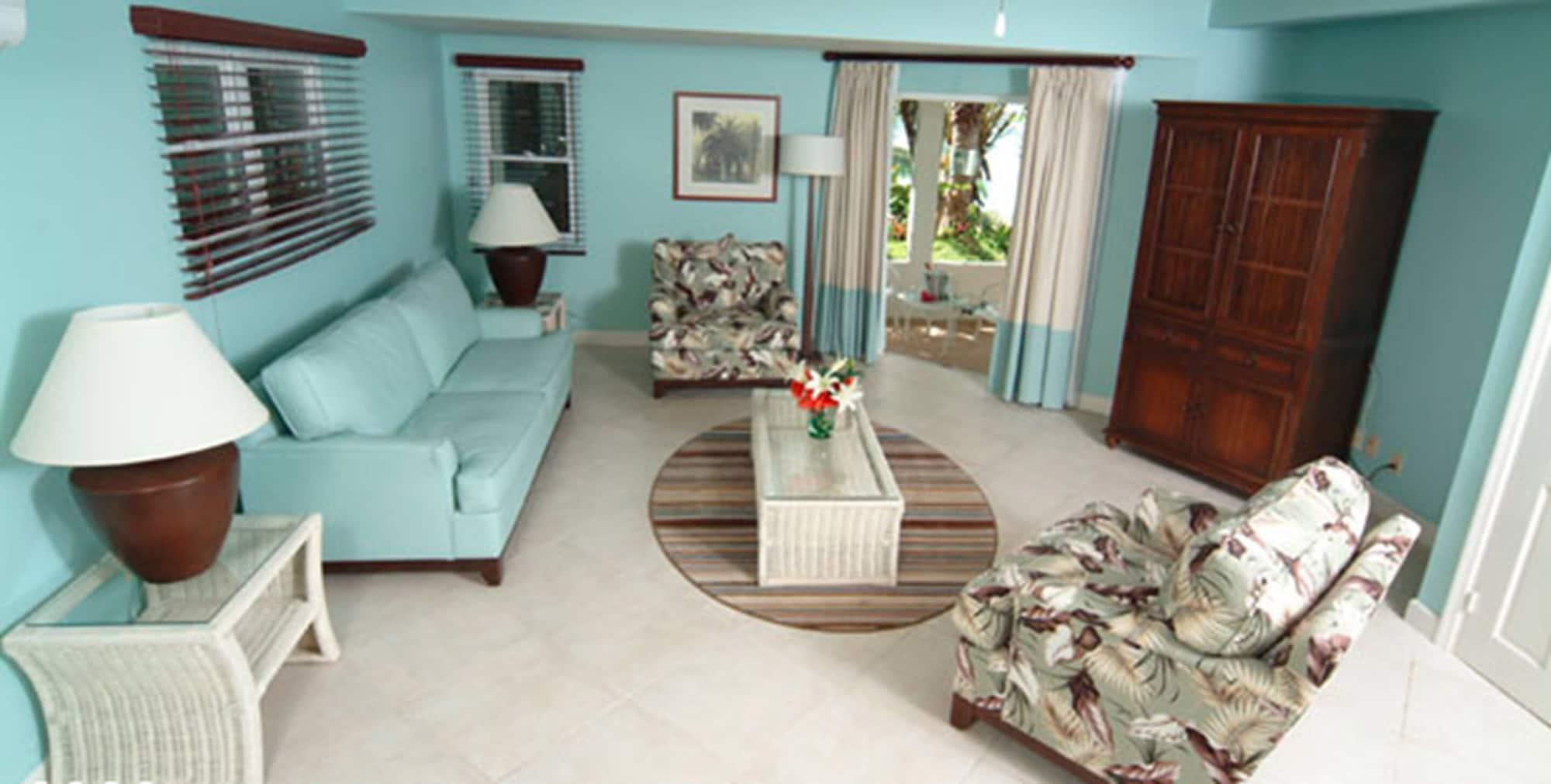 Trade Winds Hotel Dickenson Bay Bagian luar foto