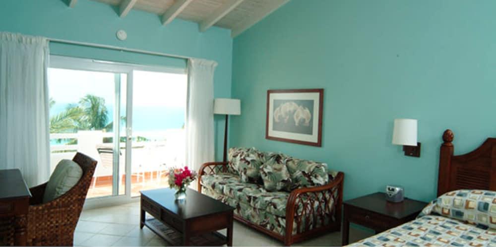Trade Winds Hotel Dickenson Bay Bagian luar foto